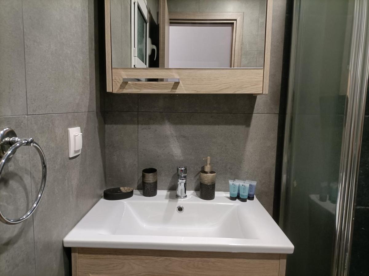 דירות אתונה Modern Comfy מראה חיצוני תמונה